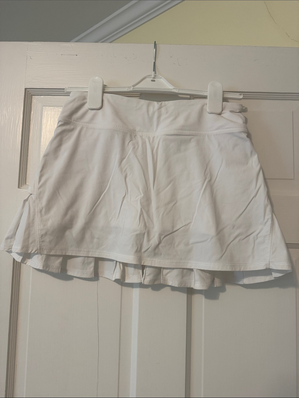 lululemon athletica White Athletic Skirt with Zip Pocket
